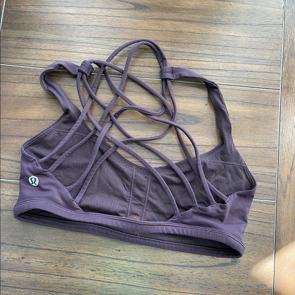 Lululemon free to be wild bra